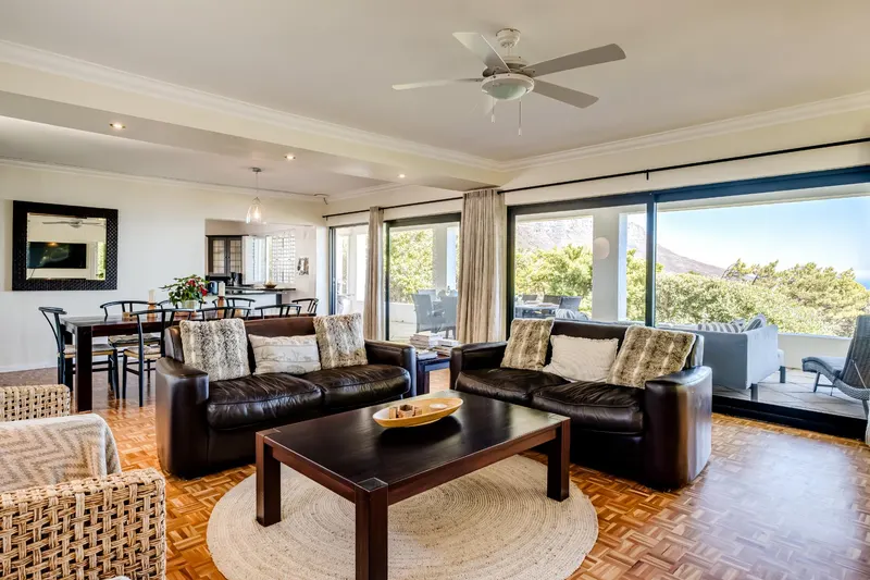 Alma Marina in Camps Bay – photo 9