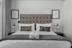 Iconic Penthouse in De Waterkant – photo 14 thumbnail