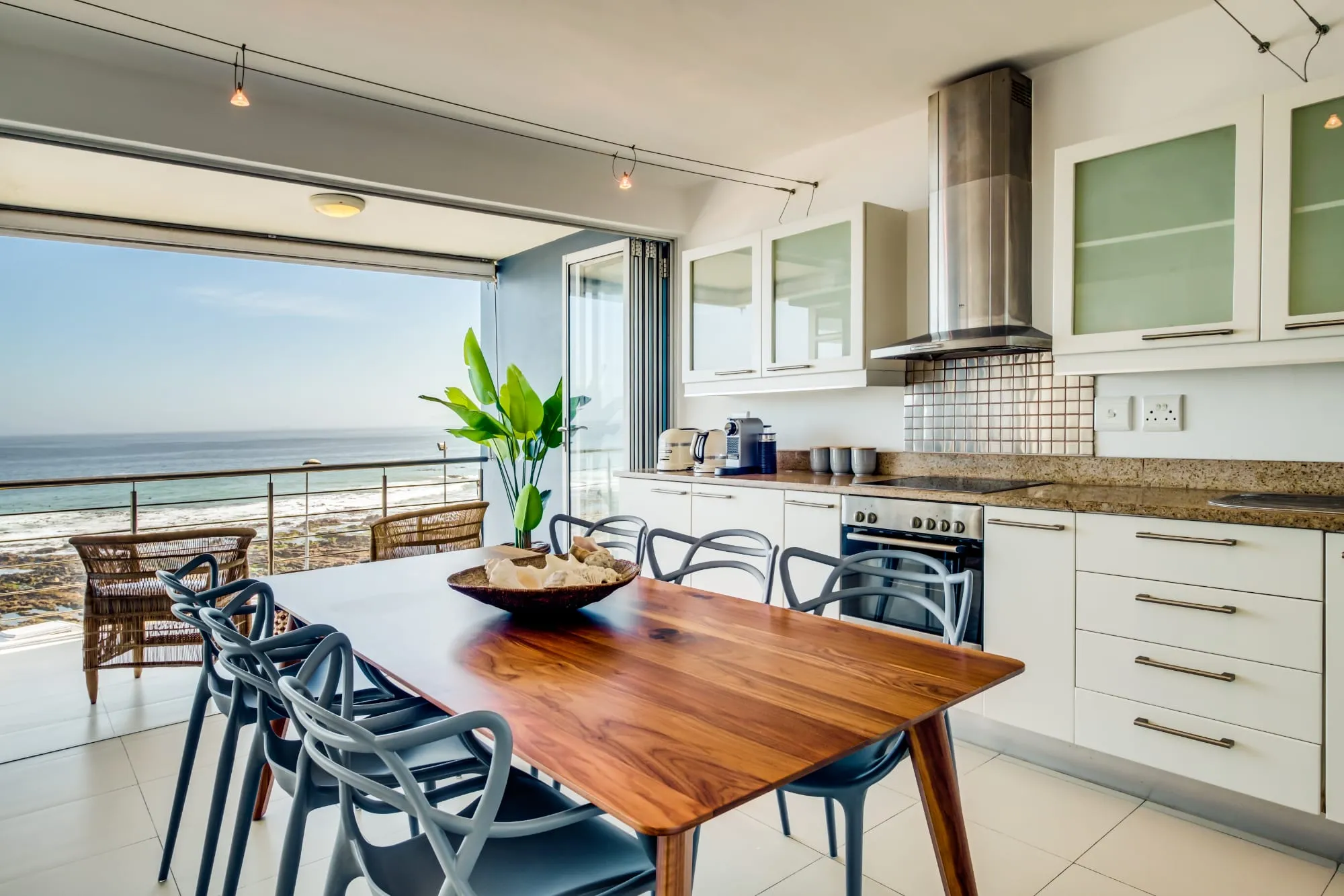 property_77fa1d0b-fc92-4018-a8ca-d9b24836ecc3_2