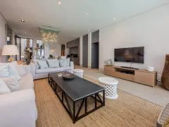 Loader Villa in Green Point – photo 24 thumbnail