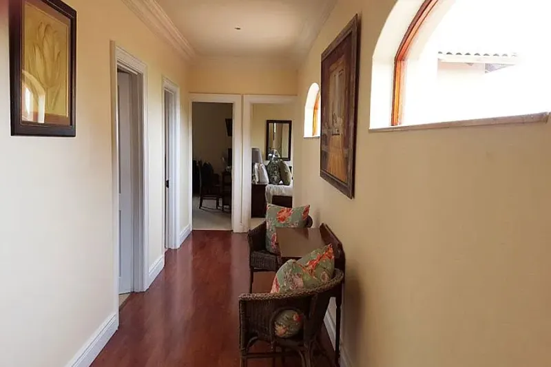Sunset Beach Villa in Milnerton – photo 10