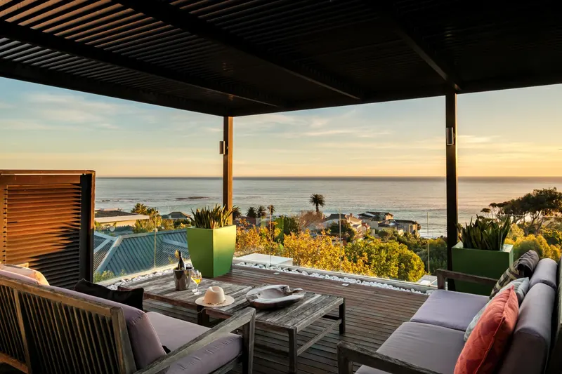 Glen Sunsets in Camps Bay – photo 42