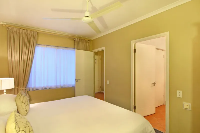Leisure Bay 229 in Lagoon Beach – photo 14