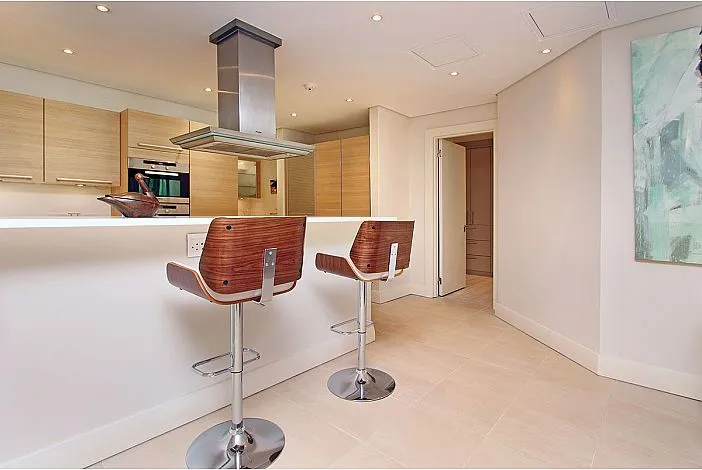 property_785dfdb9-5114-4716-872d-90832662d70b_9