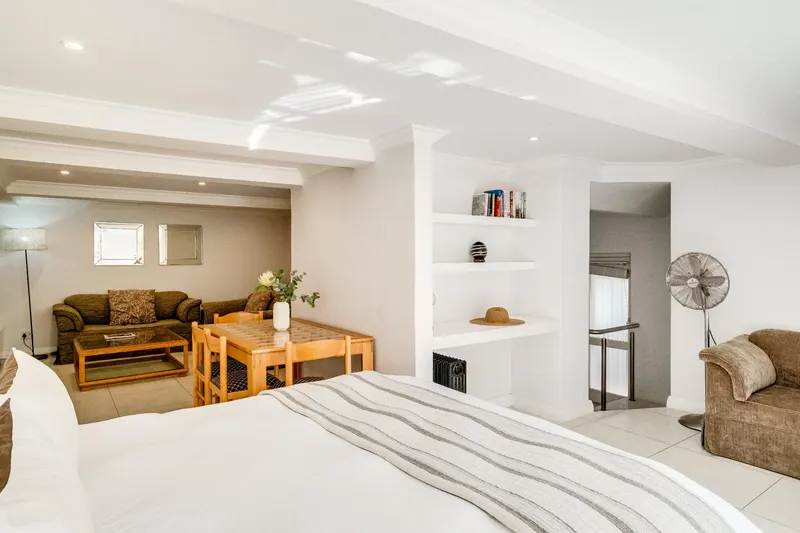 Six Selbourne in Sea point – photo 40