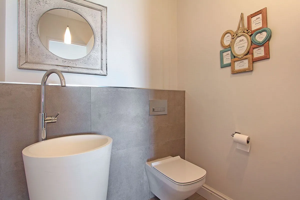 property_78fc50df-1bf9-499c-97ac-57c0072eedfb_4