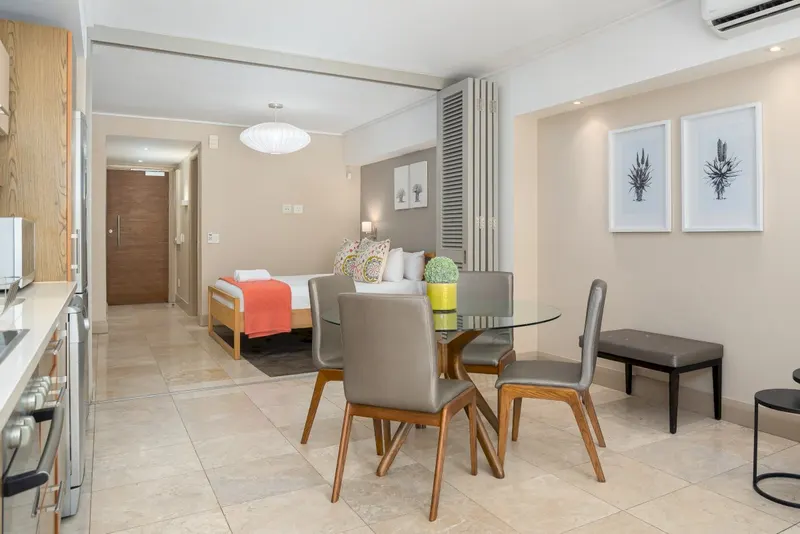 Quays Apartment in Foreshore – photo 2
