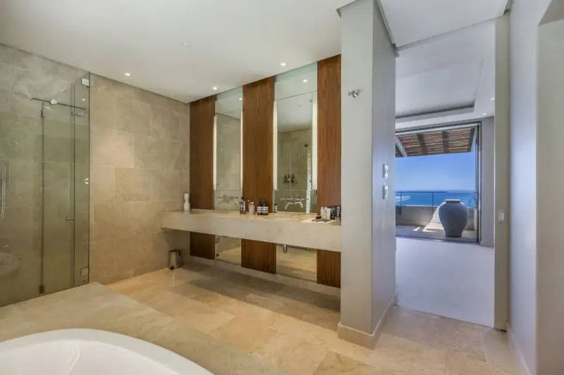 Medroad Villa in Camps Bay – photo 19