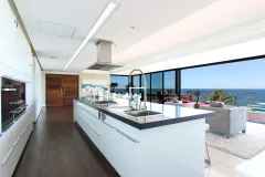 Camps Bay Drive Villa in Camps Bay – photo 13 thumbnail