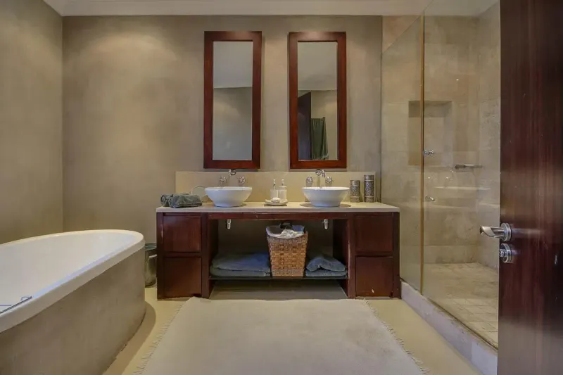 8 Avenue La Croix in Fresnaye – photo 10