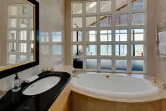 Camps Bay Beach Villa in Camps Bay – photo 11 thumbnail