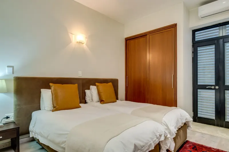 Bali Luxury Suite E in Camps Bay – photo 16