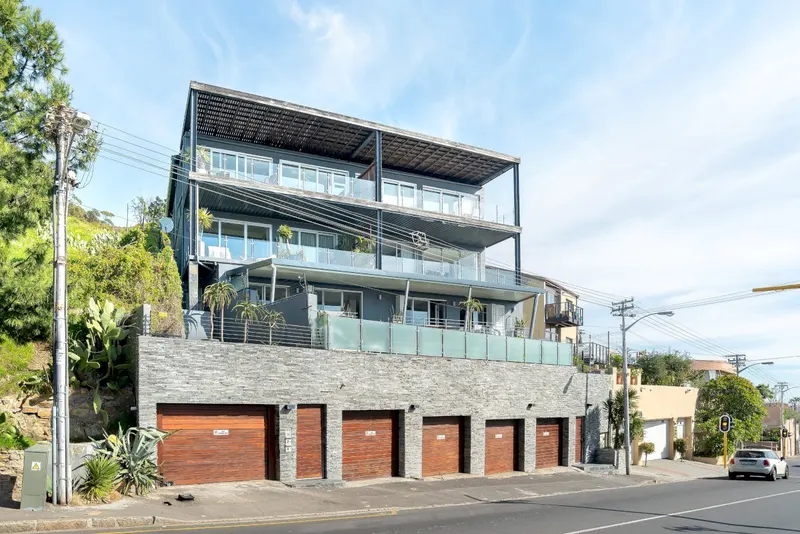 Green Emerald in Green Point  – photo 1