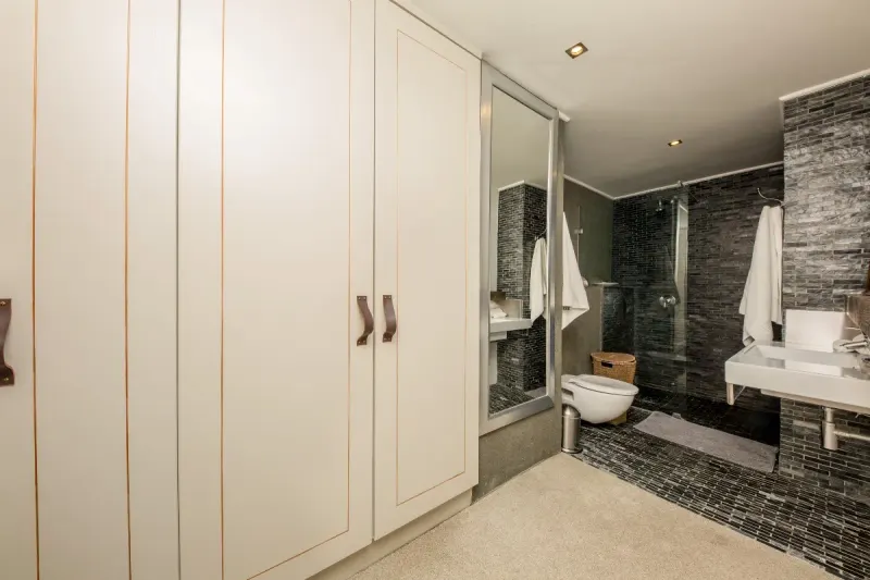 17 Geneva Lower in Camps Bay – photo 6