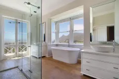 Zwaanswyk Villa in Tokai – photo 13 thumbnail