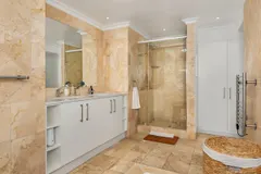 Camps Bay Gem in Camps Bay – photo 13 thumbnail