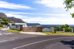 Crystal Bay in Bakoven – photo 35 thumbnail
