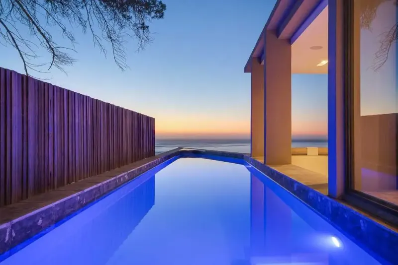 Geneva Drive Villa in Camps Bay – photo 21