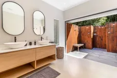Southern Retreat in Bishopscourt – photo 24 thumbnail