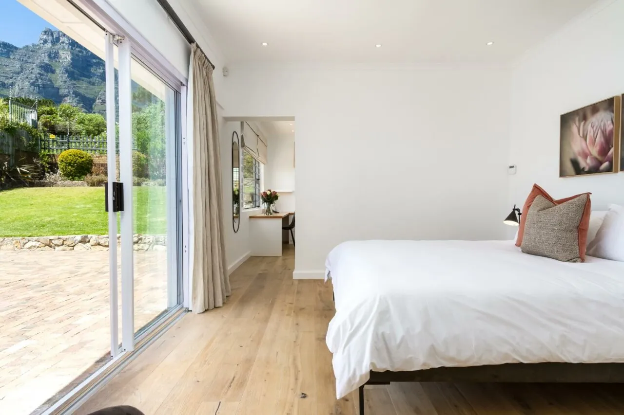 property_7ae025ff-b0a0-4e55-8654-a77e0bcc8a2f_22