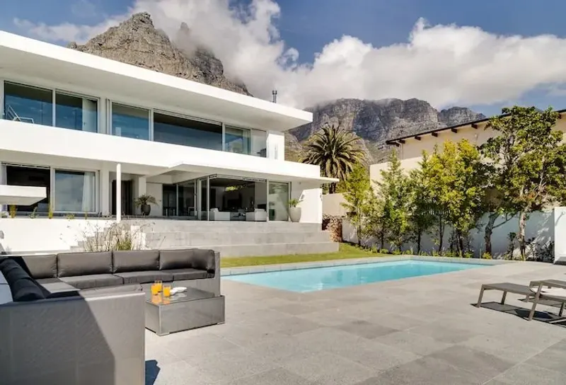 Villa Maxima in Camps Bay – photo 30