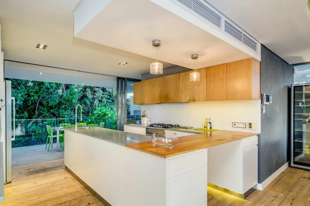 property_7ae19ac4-2db9-40f8-b880-1aa3f918a853_5