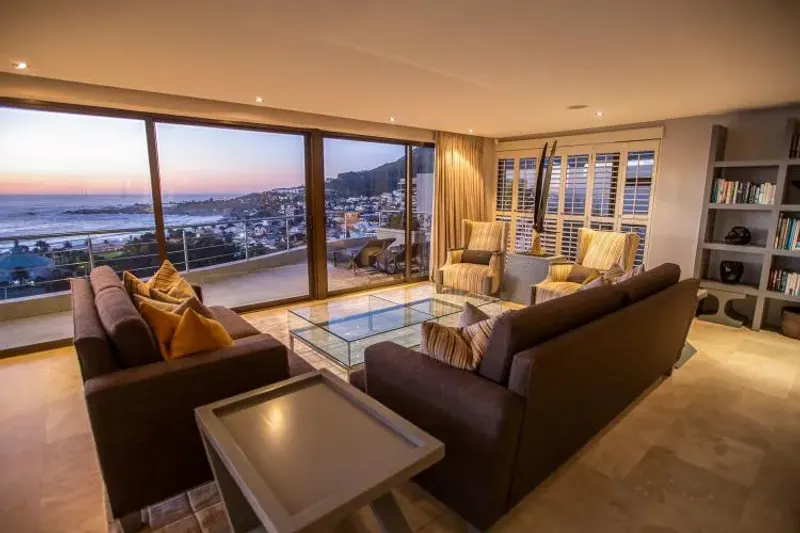 Elegance Villa in Camps Bay – photo 14