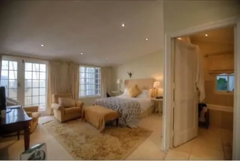 Fernwood House in Newlands – photo 9