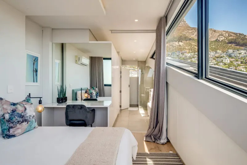 Belle Vue Penthouse in Sea point – photo 12