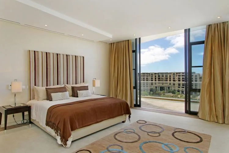 property_7bb866d5-890d-4509-9c78-bfefb3b8c810_4