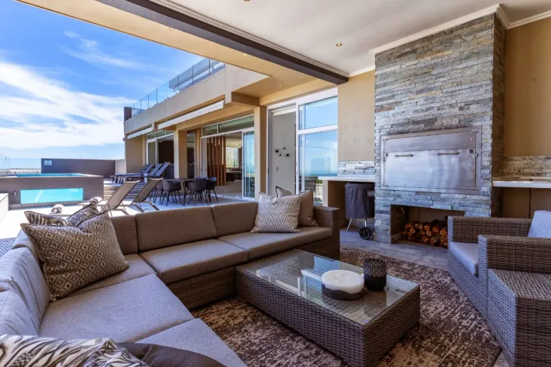 The Crescent Villa in Camps Bay – photo 56