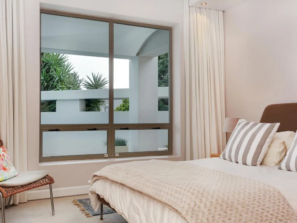 property_7c2738e5-a263-4faf-bb71-9ef38e603e16_7