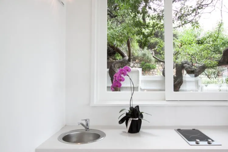 property_7c2fe0bc-7fb8-415e-bc7b-c138bf194a46_4