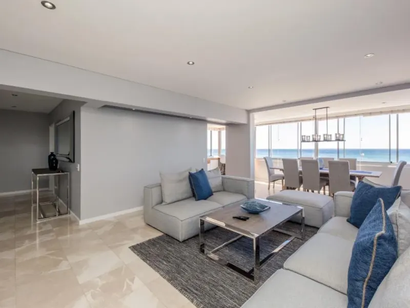 Atlantic Views in Mouille Point – photo 11