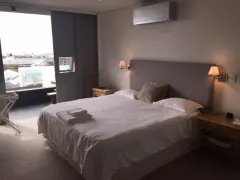 Mirage 2 Bedroom Unit in De Waterkant – photo 8 thumbnail