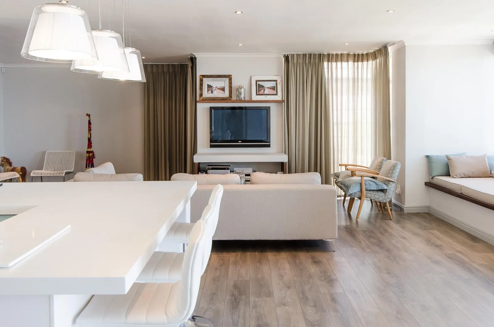 property_7cabf0f5-b698-41d2-ba1d-18ba68107d28_18