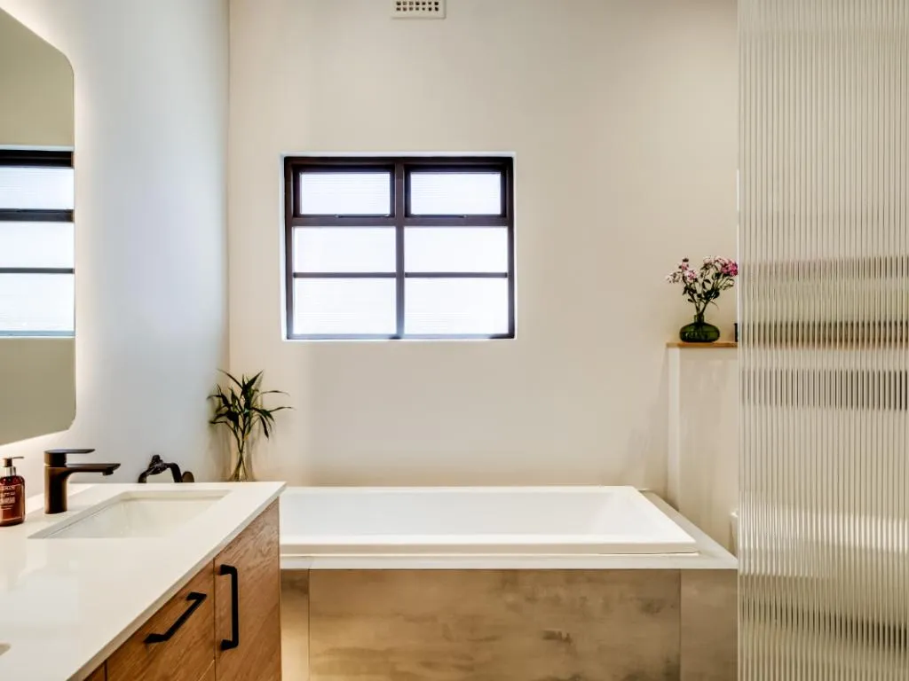 property_7cc490bd-6130-41ac-a9df-9488d179f626_9