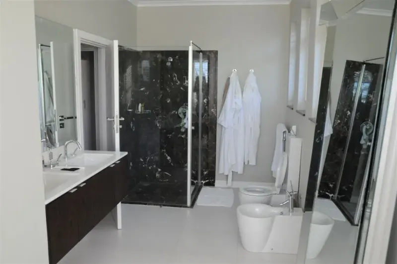 Atholl Villa in Camps Bay – photo 1