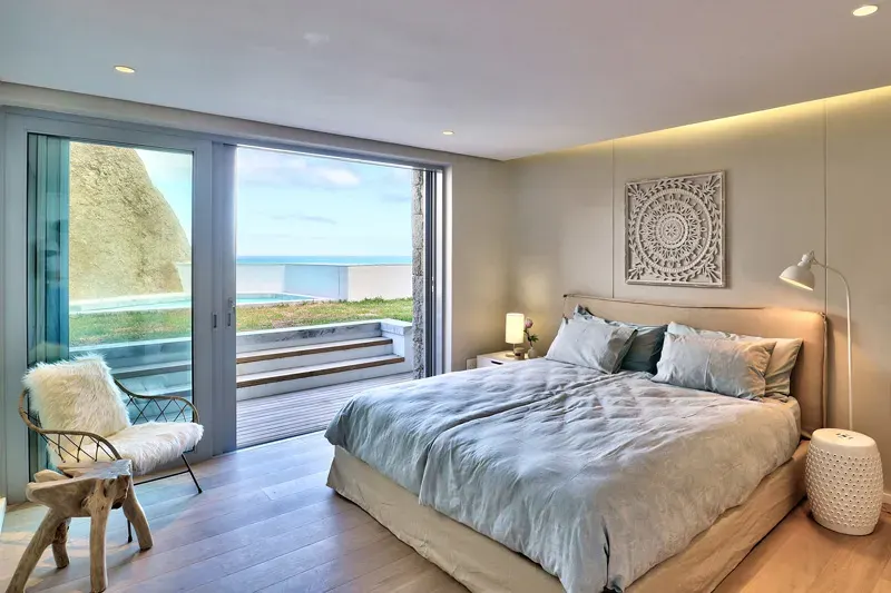 Rock Bungalow in Clifton – photo 8