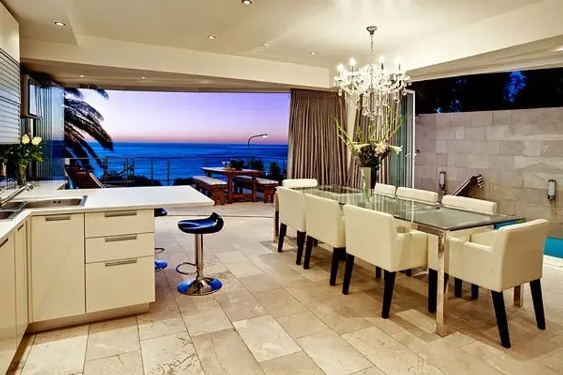 Luna Blanca in Camps Bay – photo 4