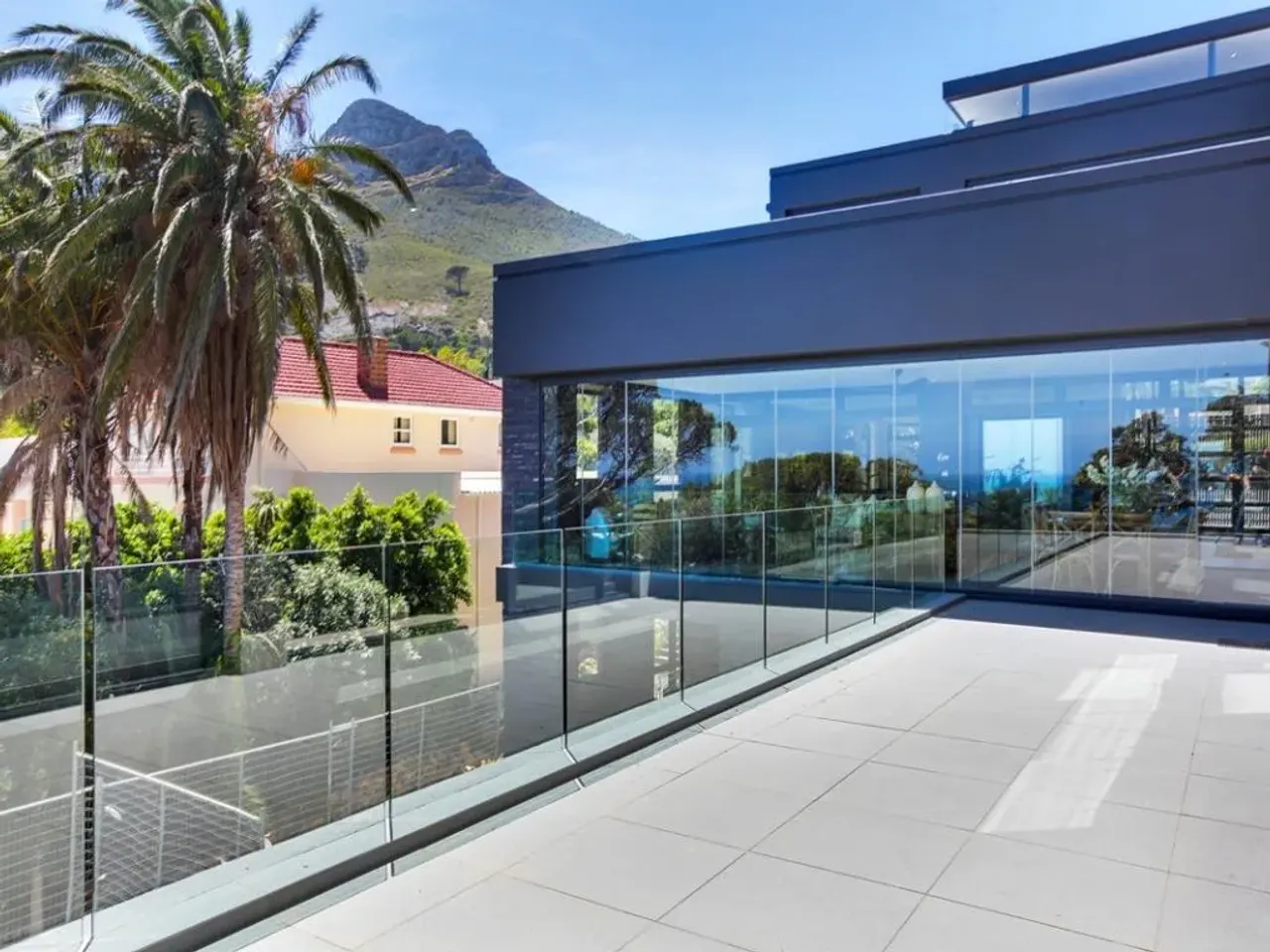 Meadows in Camps Bay
