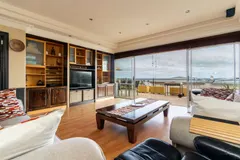 Beachside Penthouse in Camps Bay – photo 5 thumbnail