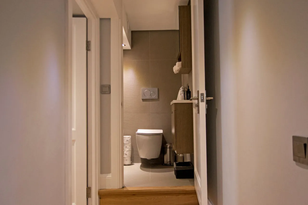 property_7d8f9f33-6ccb-4b93-b1f4-8cdc33321591_25