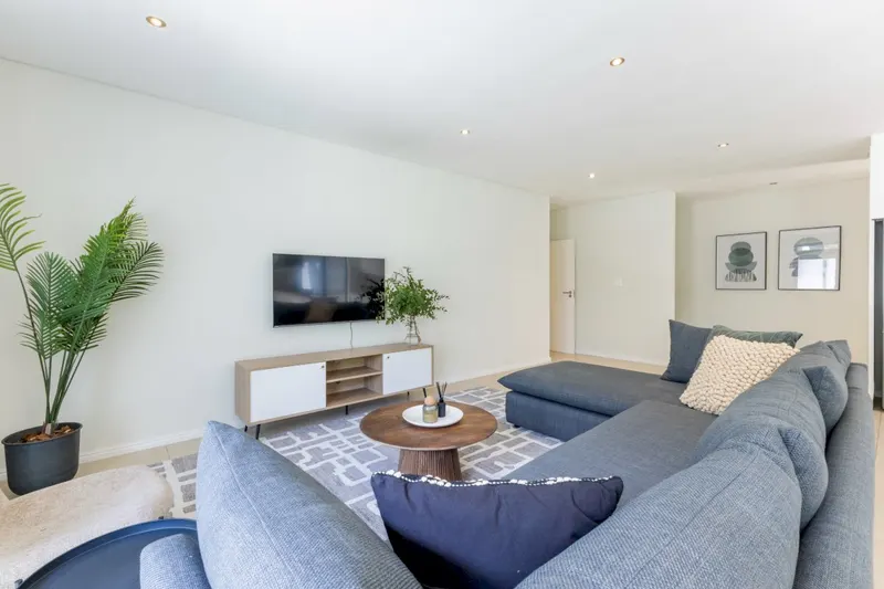 Sea Point Select in Sea Point – photo 17