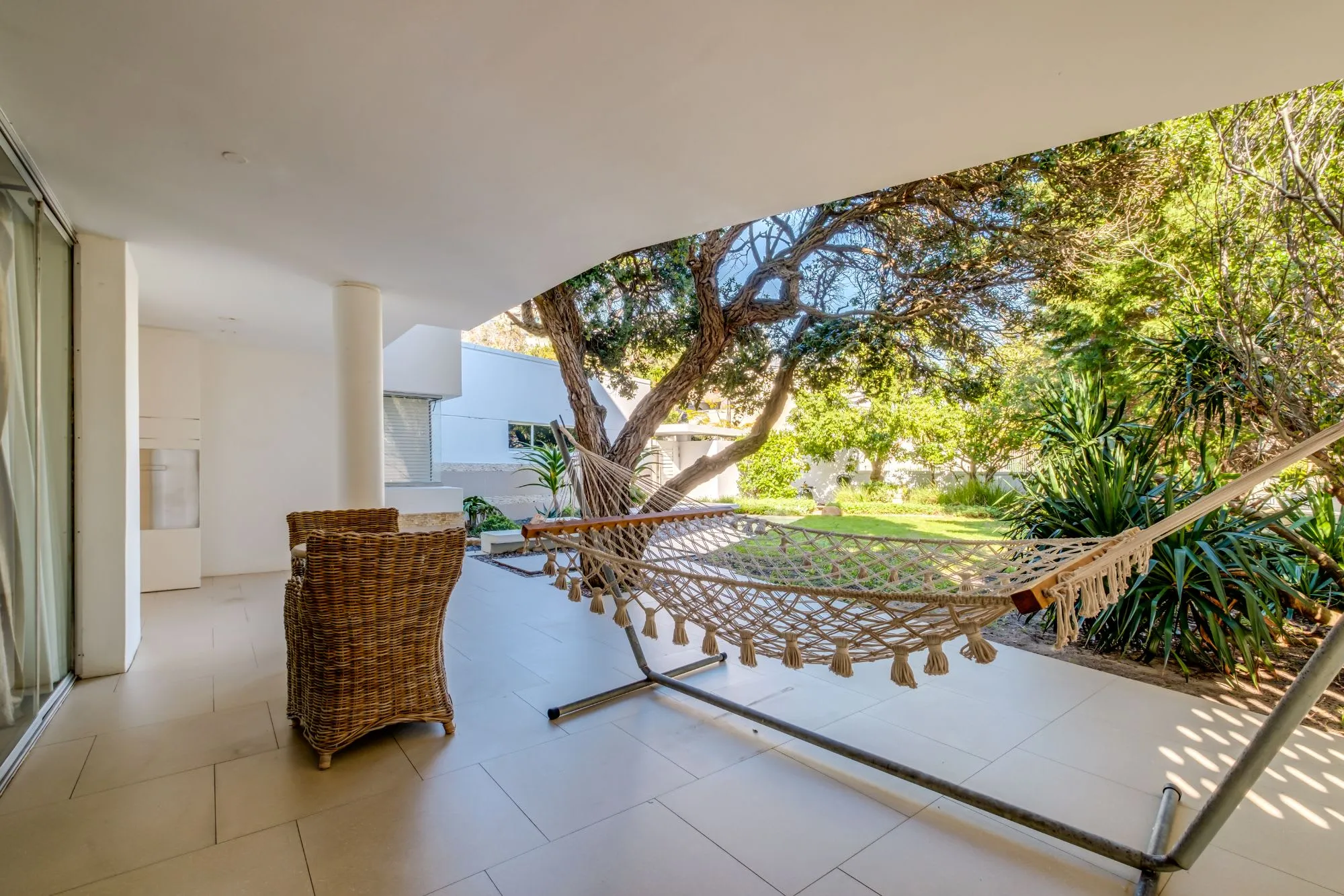 property_7eb836fb-738b-4ae4-ae71-1db695fd9f3a_27
