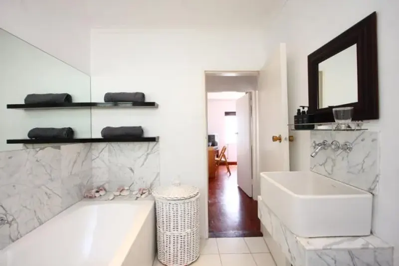 Sunset Hills Apartment in Bakoven – photo 7