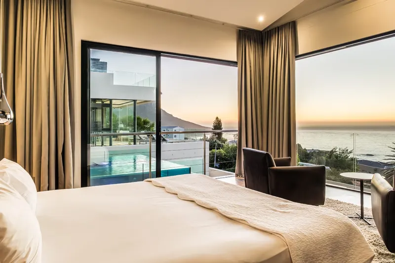 Prima Views in Camps Bay – photo 20