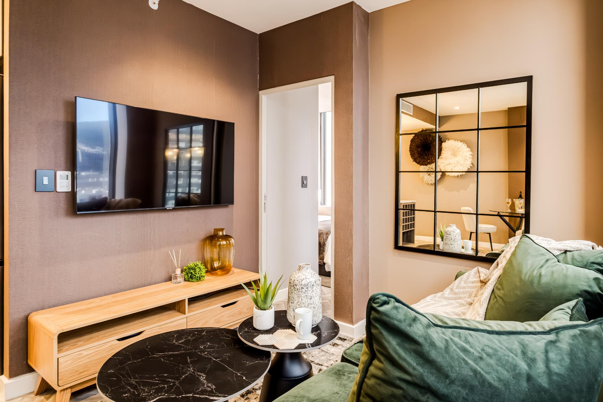 property_7eef0ebe-79eb-434e-91a5-56b26eb4296e_0