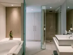 South Beach Apartments - Classic Suite in Camps Bay – photo 5 thumbnail