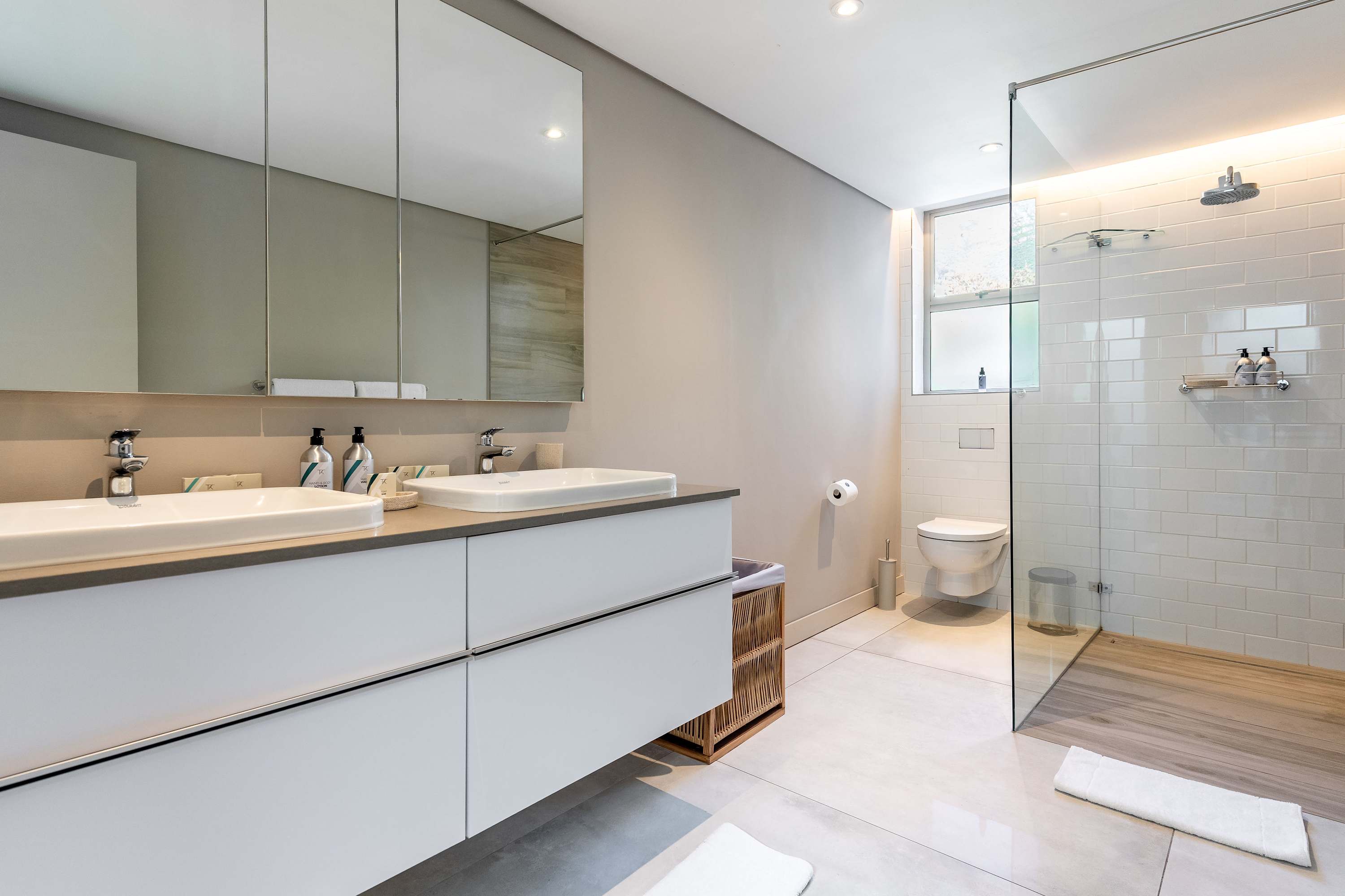 property_7f43adab-bafc-4a21-ac76-b73c6097fb30_35